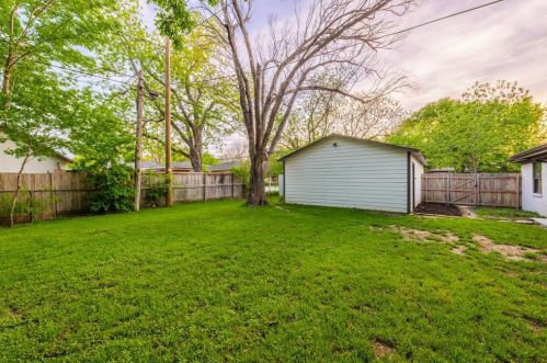 5529 Fursman Ave, Fort Worth TX  76114-4511 exterior