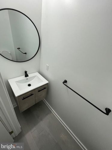 912 30 St, Philadelphia PA 19130-1136 exterior