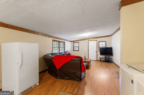 719 Hamilton Ave, Atlanta GA  30344-4144 exterior