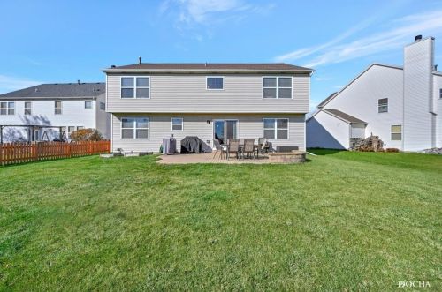 1718 Highland Woods Ct, Plainfield, IL 60586-5716