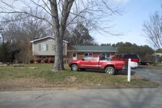 219 Serena Dr, Hixson, TN 37343-1730