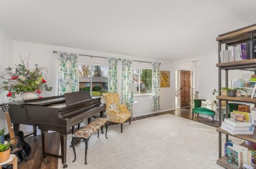 2318 Olive St, Denver CO  80207-3541 exterior
