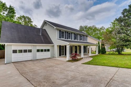 4267 Keheley Rd, Marietta, GA 30066-1911