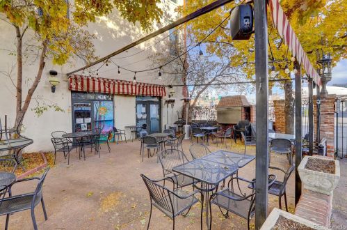 2193 Arapahoe St, Denver CO  80205-2500 exterior