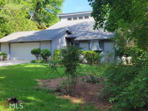 7129 Greenleaves Ct, Villa Rica, GA 30180-7601