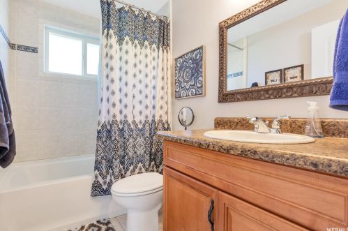 7495 2200, Taylorsville UT 84088-9515 exterior