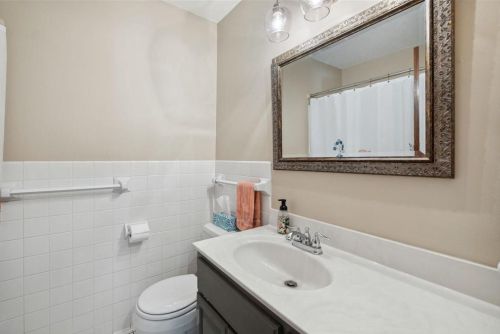 13565 Findlay Ave, Saint Paul MN  55124-8068 exterior