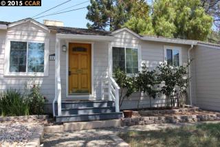 2413 Hemlock Ave, Concord CA  94520-1723 exterior