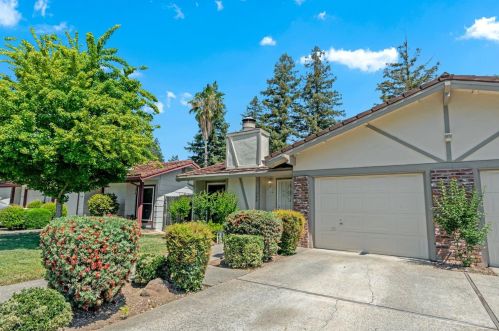 11048 Cobblestone Dr, Rancho Cordova, CA 95670-4275