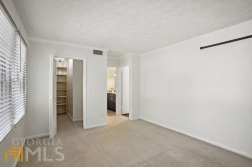 73 Monet Ct, Atlanta GA  30327-1083 exterior