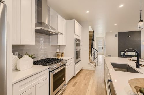 2912 Sherman St, Englewood CO  80113-1678 exterior