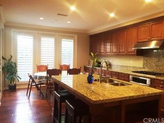 71 Diamond, Irvine CA  92620-2143 exterior