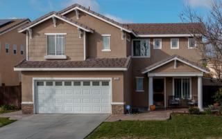 2011 Bridle Creek Cir, Tracy, CA 95377-0205
