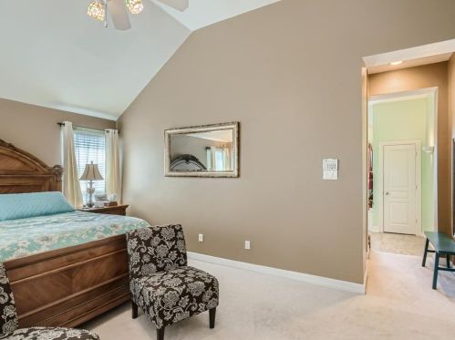 2851 Fairway Dr, Cedar Hill TX 75104-8288 exterior