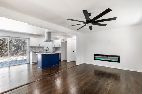 180 Lydia Dr, Atlanta GA  30315-8416 exterior