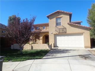 1185 Chenin Blanc Cir, Perris CA  92571-7358 exterior