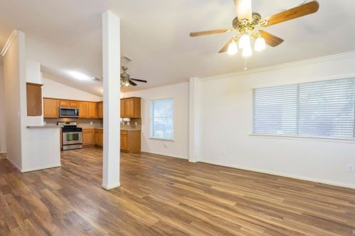 1230 Gibbons Ct, Richmond TX 77471-2485 exterior