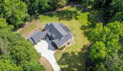 5675 Allen Rd, Mableton, GA 30126-2629