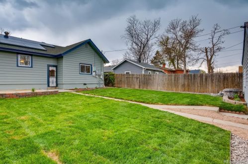 4945 Green Ct, Denver CO  80221-1109 exterior