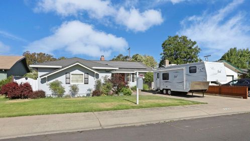 707 Roper Ave, Lodi, CA 95240-0925