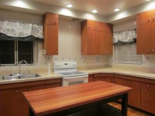 438 Emerson St, Denver CO  80218-3707 exterior