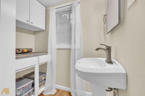 6685 Doublegate Ln, Rex GA 30273-2134 exterior