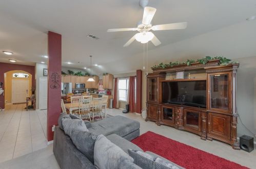 1268 Mountain Air Trl, Fort Worth TX  76131-5445 exterior
