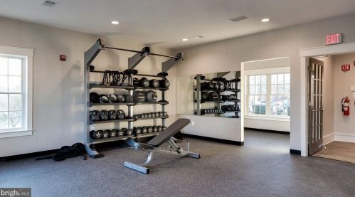 927 Bentgrass Dr, Aberdeen MD  21001-3948 exterior