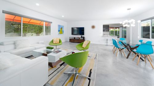 192 Ocotillo Ave, Palm Springs, CA 92264-8492
