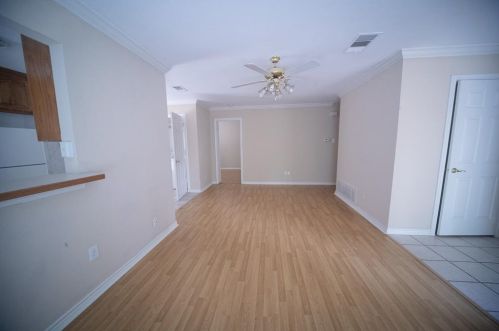 3229 University Dr, Fort Worth TX  76109-2239 exterior
