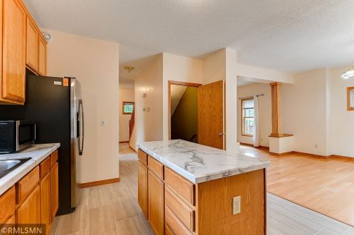 1061 Desoto St, Saint Paul MN  55130-3846 exterior