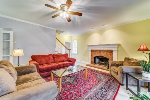 3702 Galdway Dr, Lithonia, GA 30039-5121