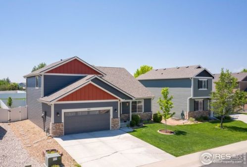 640 Saratoga Way, Fort Collins CO  80550-3198 exterior