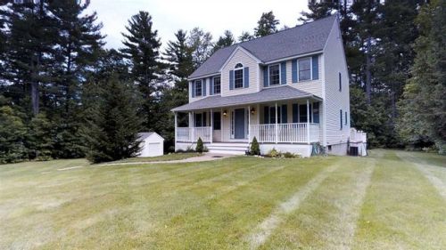 11 Stanwood Ave, Plaistow, NH 03865-2230