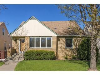 3142 Hayes St, Minneapolis MN  55418-2232 exterior