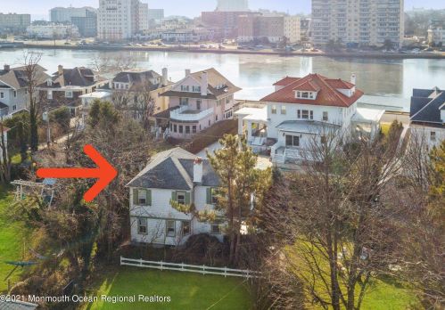 410 Euclid Ave, Red Bank, NJ 07711