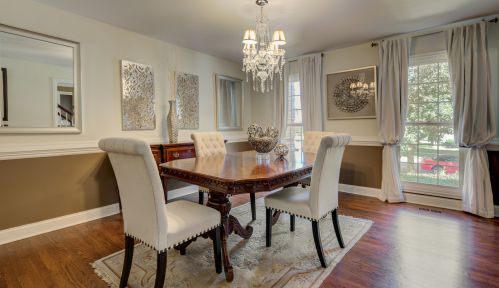 890 Somerset Dr, Carol Stream IL  60188-6078 exterior