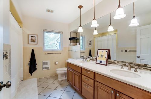 3500 Arborcrest Ct, Cincinnati OH  45236-1424 exterior