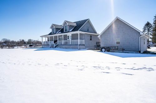 600 Rand St, Hobart IN  46342-2324 exterior