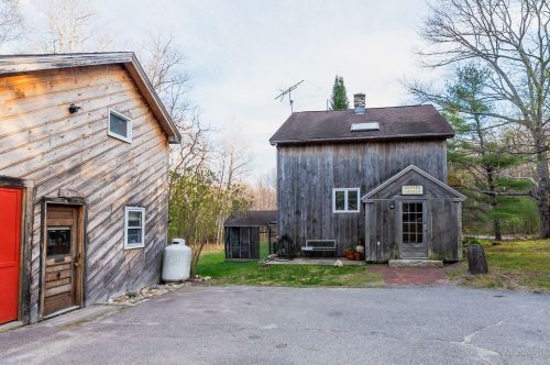 1145 River Rd, Hiram, ME 04041-3504