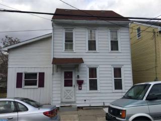 33 Garrison St, Bethlehem, PA 18018-4057