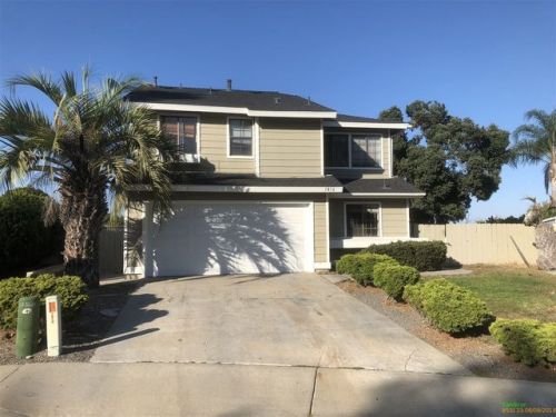 1816 Cliff Ct, Carlsbad, CA 92008-3752