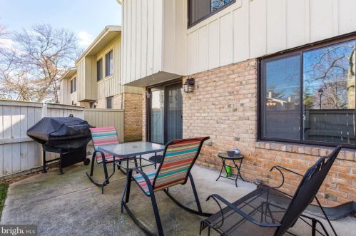 5837 Barnwood Pl, Columbia MD  21044-2839 exterior
