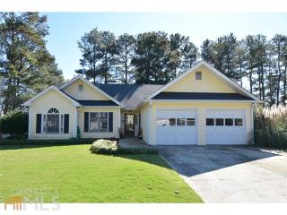 4175 Fox Chase Dr, Loganville, GA 30052-2786