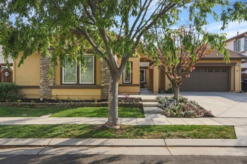 304 Ryan Ave, Tracy, CA 95391-1110