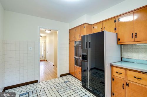 12301 Sandalwood Ln, Silver Spring MD exterior