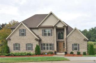 2169 Cherrywood Dr, Clemmons, NC 27012-9388
