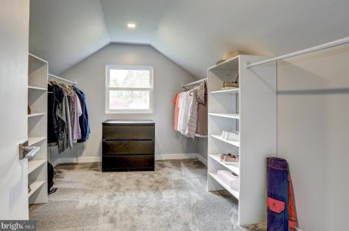 15009 Snowden Dr, Silver Spring MD 20905-5663 exterior