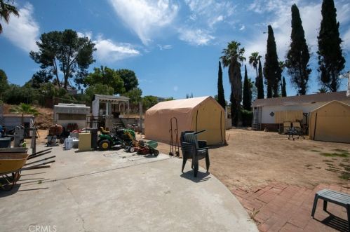 16273 Rancho Escondido Dr, Riverside CA  92506-5814 exterior