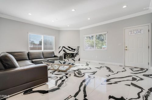 809 Lomita Ave, Glendale CA  91205-1617 exterior